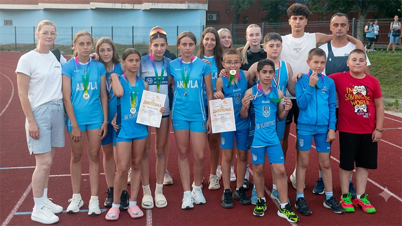 Četiri zlatne medalje za atletičare iz Vlasotinca